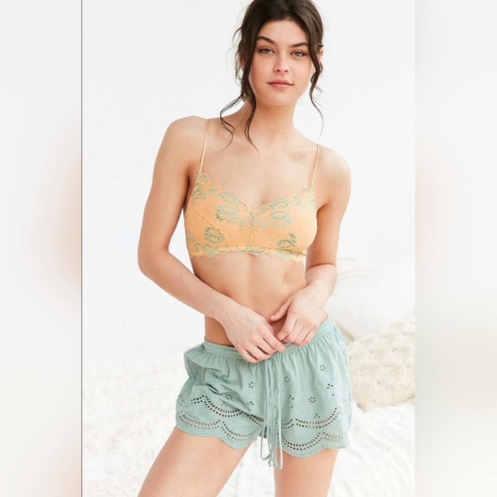 NWOT Urban Outfitters Out From Under Lace Orange Teal Seamless Bralette | Beach
